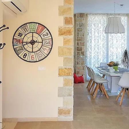 Four-bedroom Holiday In Tatil Evi