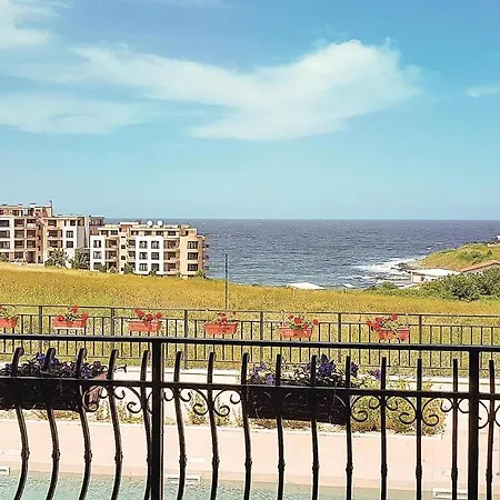 Four-bedroom Holiday In Feriehus Lozenets
